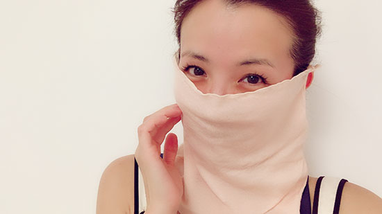 シルク おやすみ 美肌マスク ネックウォーマーにもなる 日本製