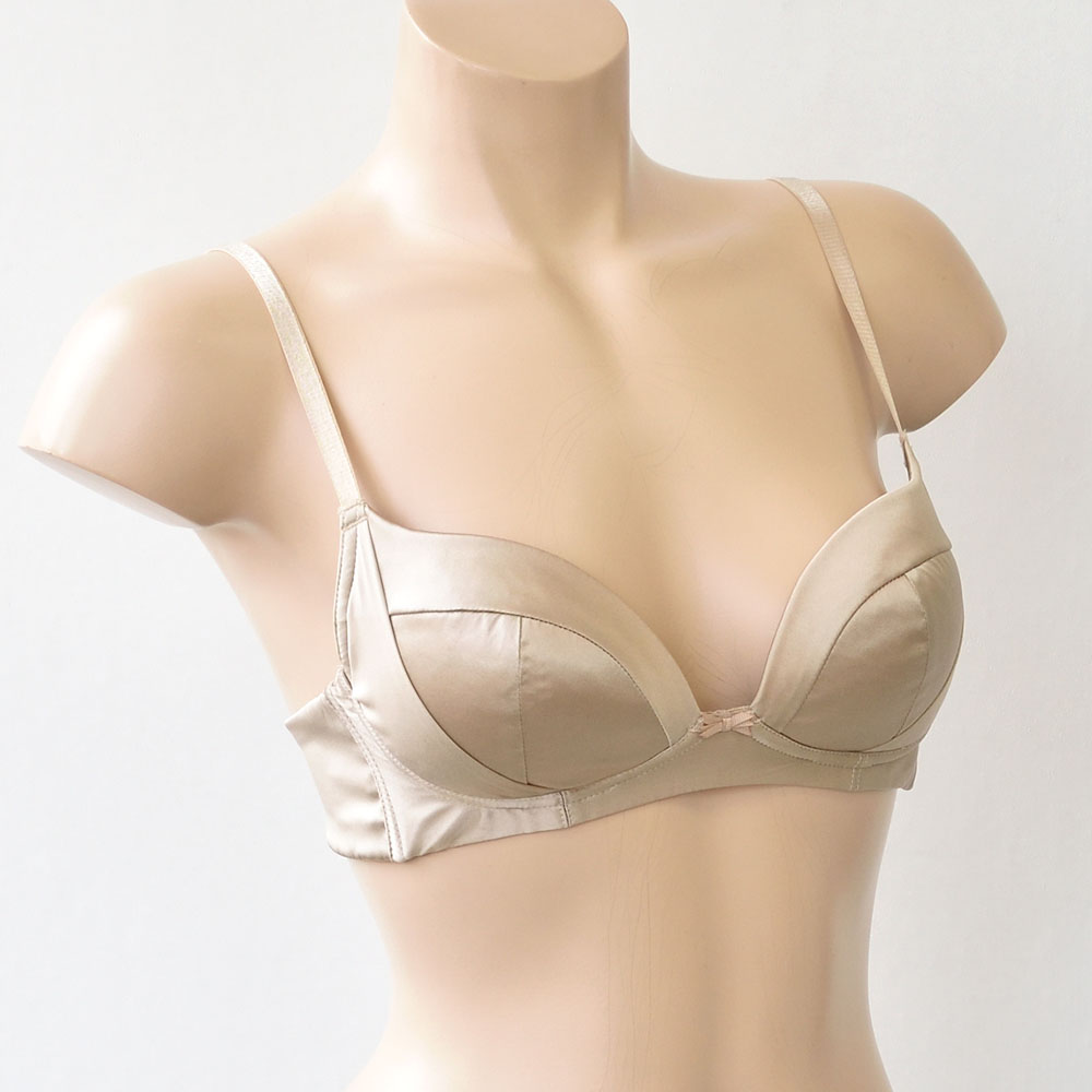 シルクサテン ノンワイヤー ブラジャー