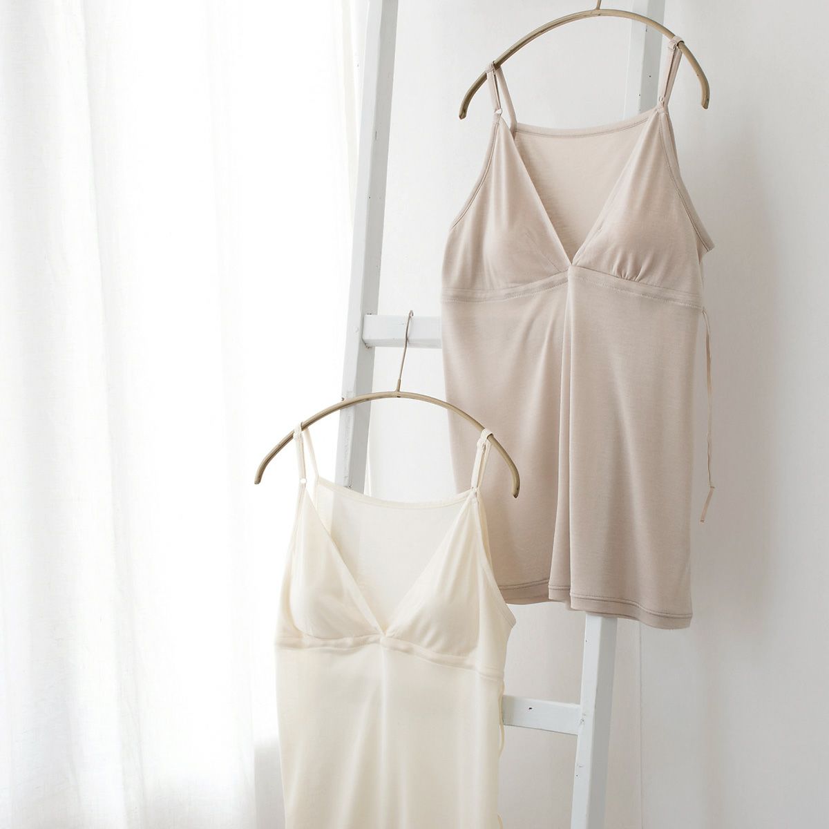 シルク100％ カップ付き カシュクール キャミソール ロング丈