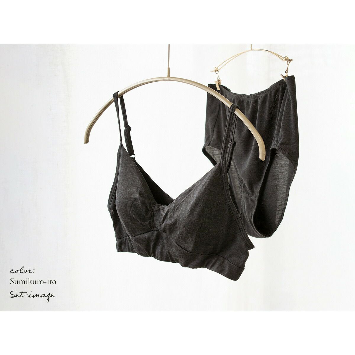 シルク100％ ソフトジャージー スタンダード ショーツ 日本製 サニタリー兼用