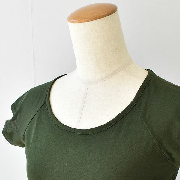シルク100％ ジャージー 汗取りインナー フレンチ袖 日本製 襟ぐり小さめ