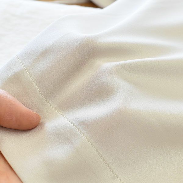 シルクサテンストレッチ パジャマ 上下セット