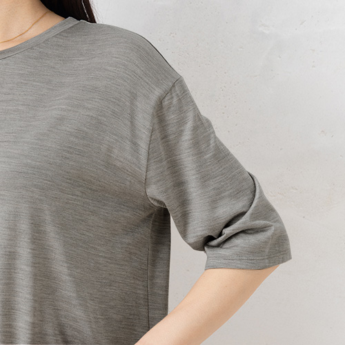 シルク100％ ソフトジャージー クルーネック 5分袖トップス 日本製 ウォッシャブル加工