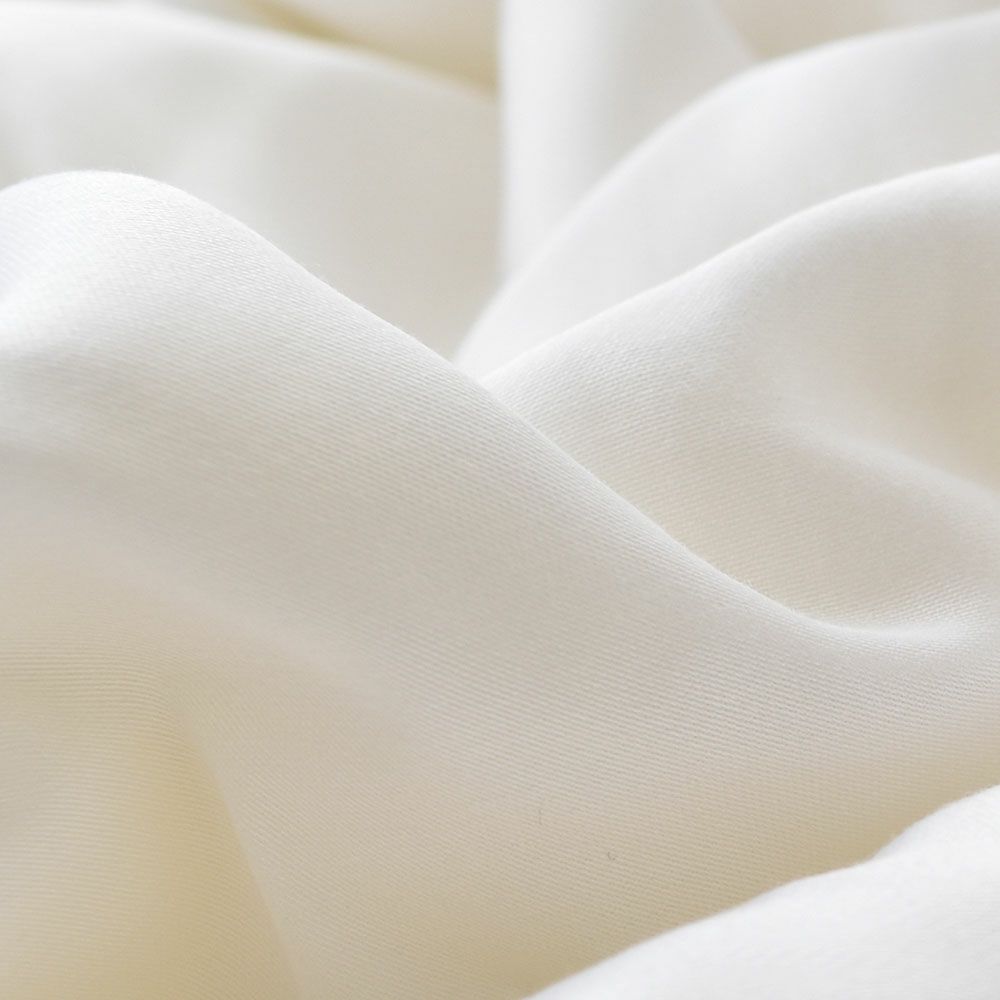 シルク100%真綿 薄掛け布団 シングルサイズ 側生地バンブー