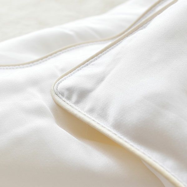 シルク100%真綿 薄掛け布団 シングルサイズ 側生地バンブー