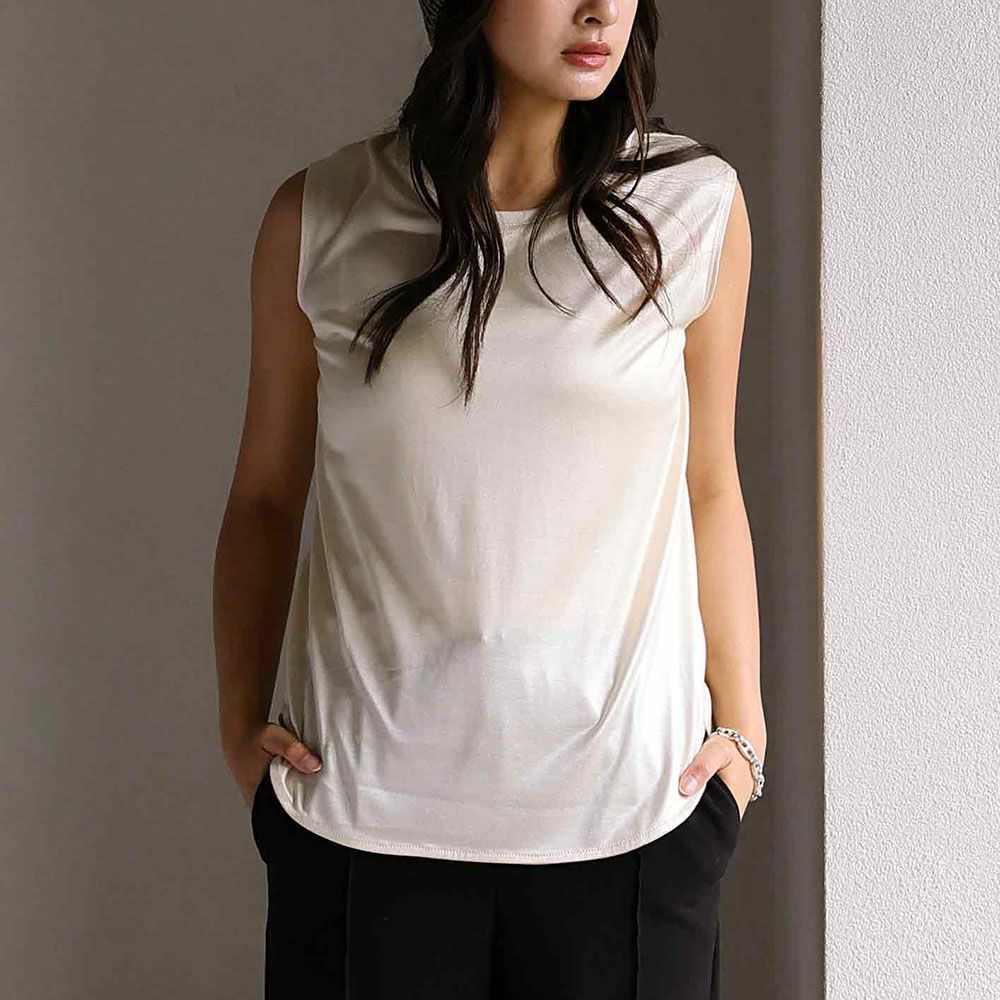 シルク100％ ノースリーブ 日本製