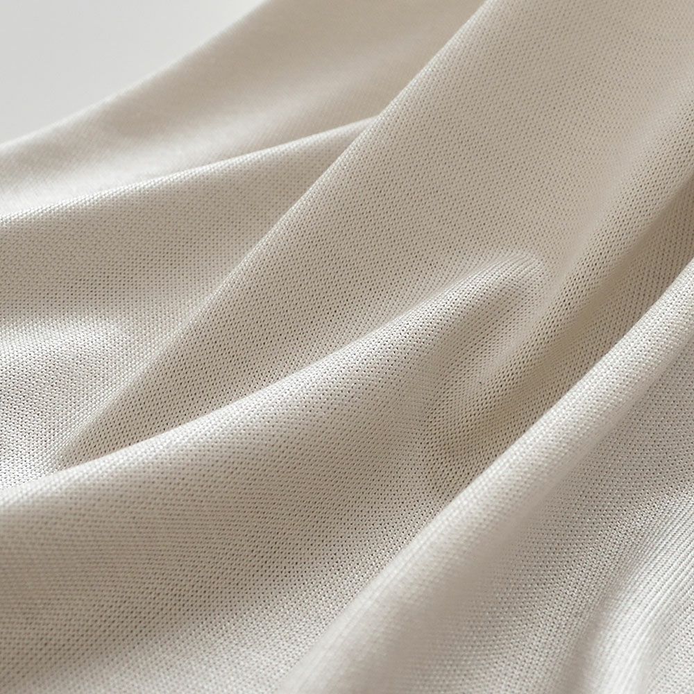 シルク100％ ノースリーブ 日本製