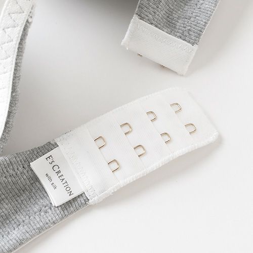 カップ裏シルク モールドカップ ノンワイヤーブラジャー＆コットンリブ ショーツ 上下セット