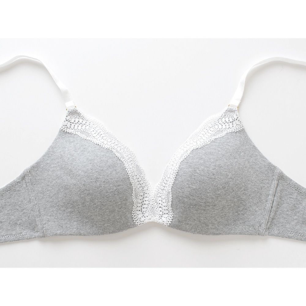 カップ裏シルク モールドカップ ノンワイヤーブラジャー