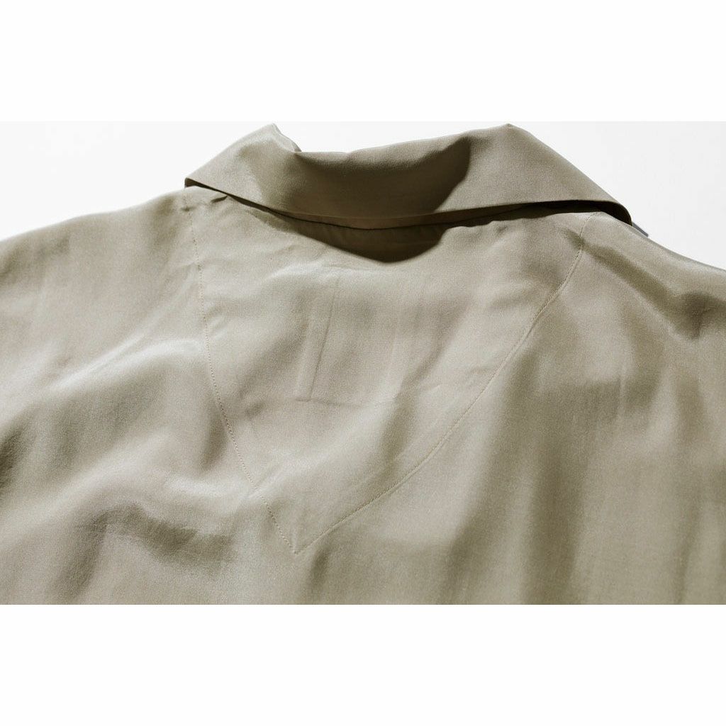 シルク100％ 前開きシャツ 日本製