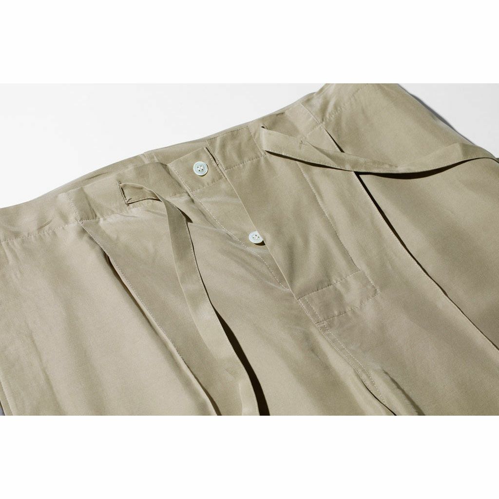 シルク100％ トラウザー 日本製