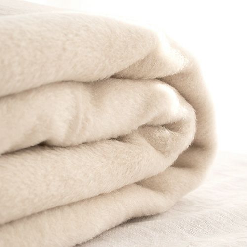 シルク毛布 日本製 匠の技でふわふわ起毛 シングルサイズ